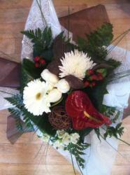 bouquet marron/blanc/rouge Nicky Fleurs Harfleur le Havre