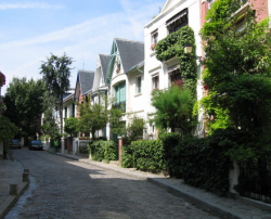 a quaint street of Montmartre