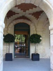 l'Ambroisie, Restaurant