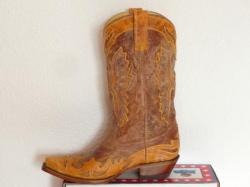 Go West- 250&euro;- Hom- Aguila miel- 40 &agrave; 46