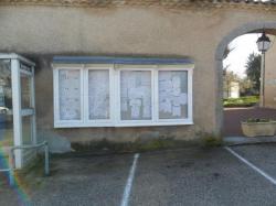r&eacute;fection de la grille d'affichage par des conseillers municipaux, maire et adjoint
