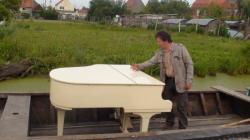 piano dans le bacove