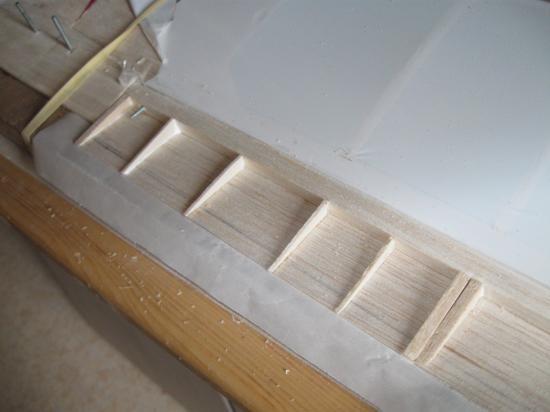 Nervures des ailerons 
