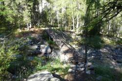 la passerelle du chemin d' acc&egrave;s &agrave; la via de la cascade aux Orres