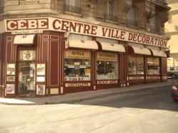 Magasin unique en son genre à béziers.Droguerie, loisirs créatifs, beaux-arts, encadrement.Une véritable caverne d'ali baba remplie du sol au plafond pour les amateurs d'activités artistiques.Au centre ville, à deux pas des allées, vous pouvez stationner dans le garage rue blanqui.